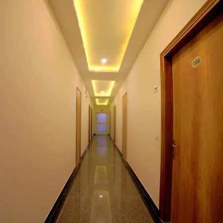 Hotel Peridot Near Igi Delhi Airport-2